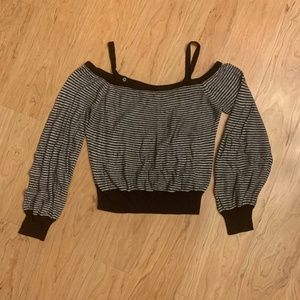 American Eagle Black&White Off Shoulder Top